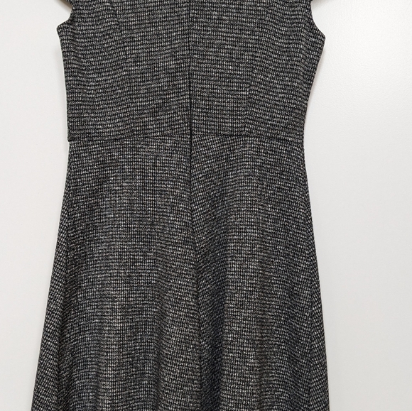 Elegant Black and Gray Women's Dress - Picture 7 of 7